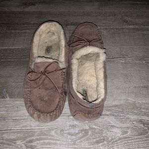 Chocolate brown size 10 Women’s Ugg Moccasins